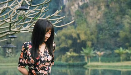 英超-傅首尔瘦成瓜子脸上热搜，网友：弥补了瘦人没有傅首尔面相的缺憾