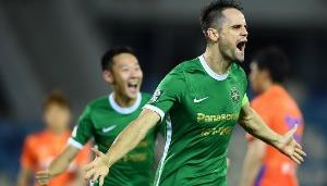 亚冠-记者：浙江队明天前往上海，弗兰克伤势痊愈客战申花有望首发