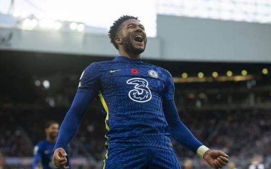 1689093371586083966.jpg 里斯詹姆斯(1).jpg